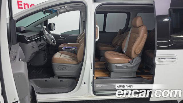 Hyundai Staria 2024 — photo 29