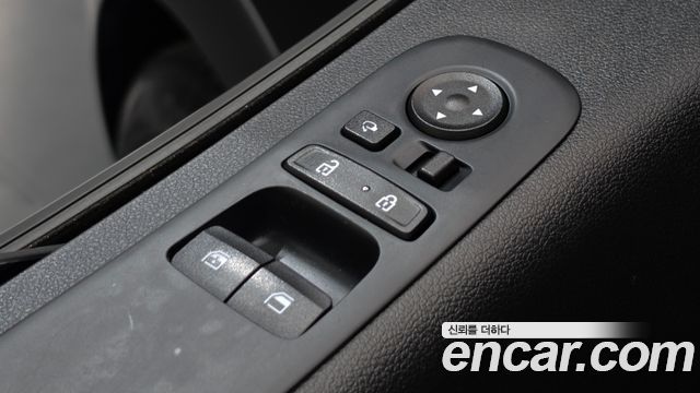 Hyundai Staria 2023 — photo 15