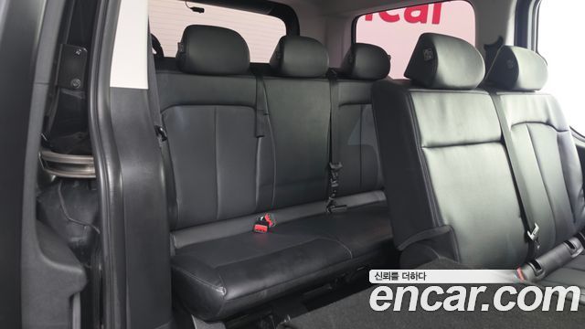 Hyundai Staria 2023 — photo 19