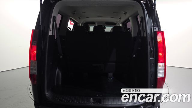 Hyundai Staria 2023 — photo 20