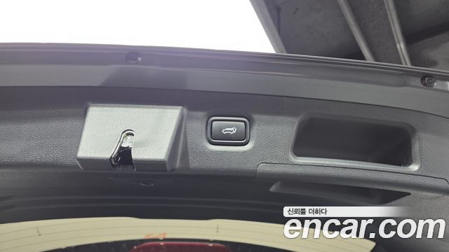 Hyundai Santafe 2022 — photo 23