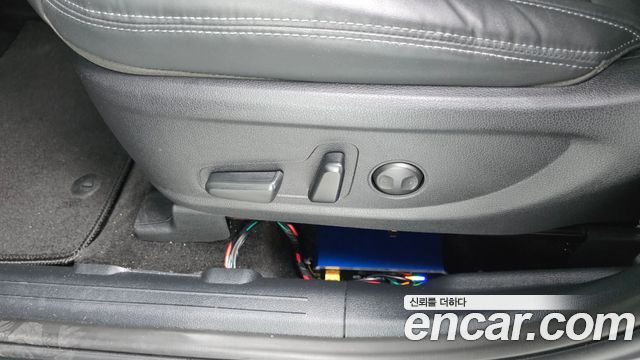 Hyundai Santafe 2022 — photo 26