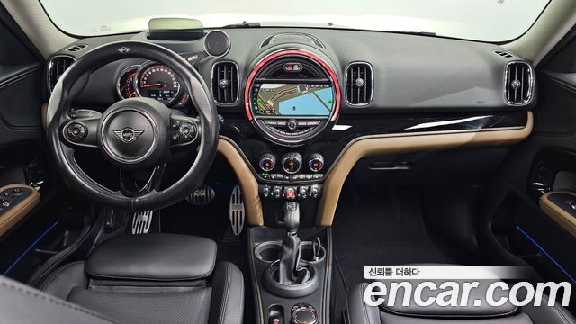 Mini Countryman 2019 — photo 10