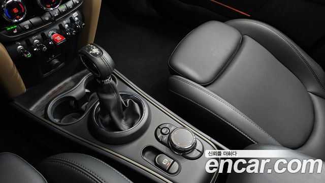 Mini Countryman 2019 — photo 12