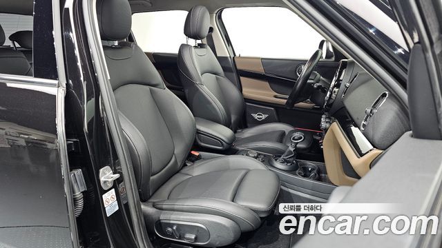 Mini Countryman 2019 — photo 17