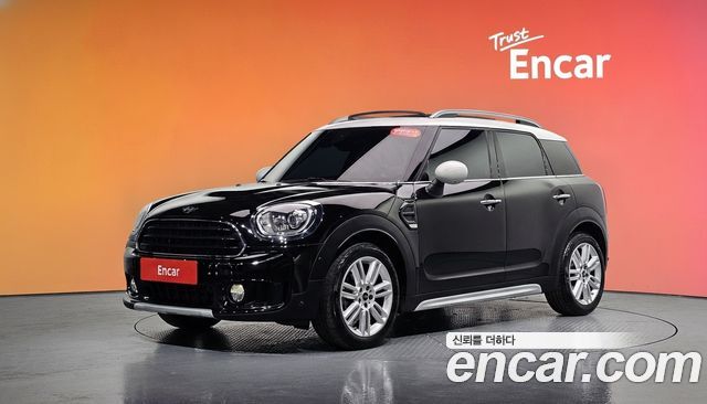 Mini Countryman 2019 — photo 1