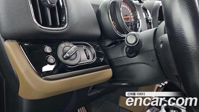 Mini Countryman 2019 — photo 27