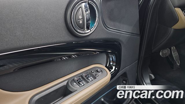 Mini Countryman 2019 — photo 28