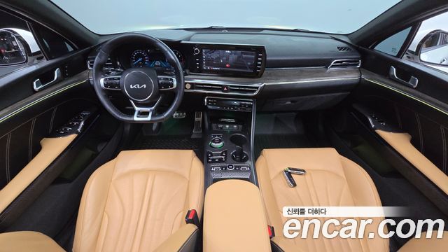 Kia K5 2021 — photo 10