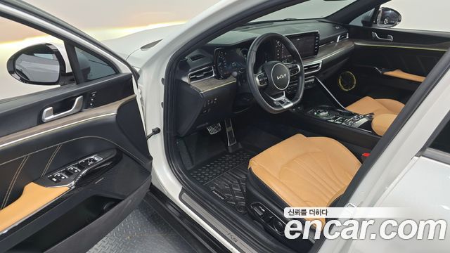 Kia K5 2021 — photo 13