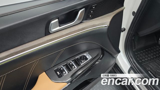 Kia K5 2021 — photo 21