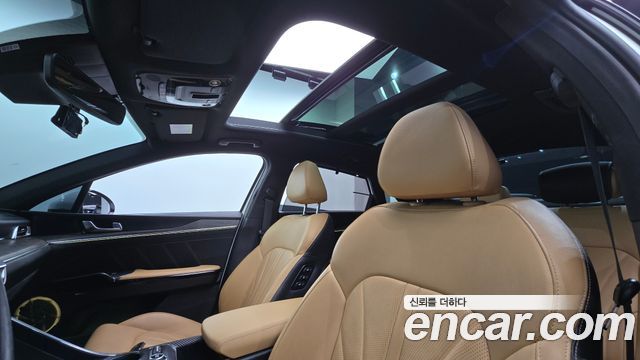 Kia K5 2021 — photo 25