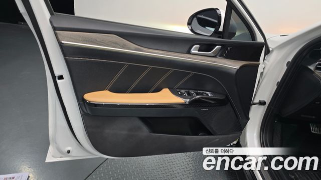 Kia K5 2021 — photo 14