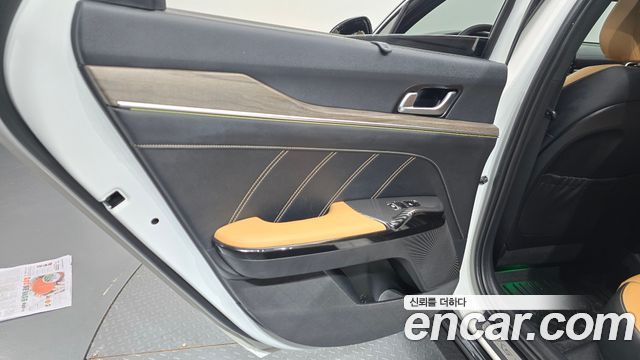 Kia K5 2021 — photo 15
