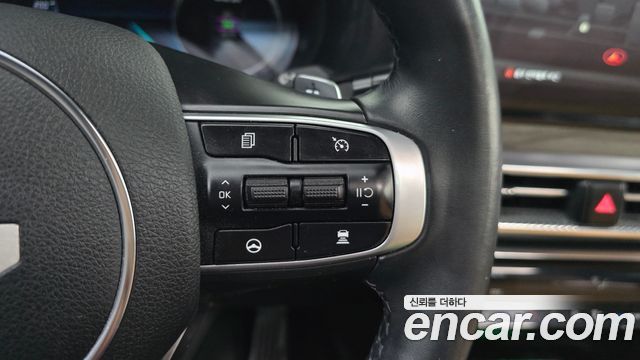 Kia K5 2021 — photo 28