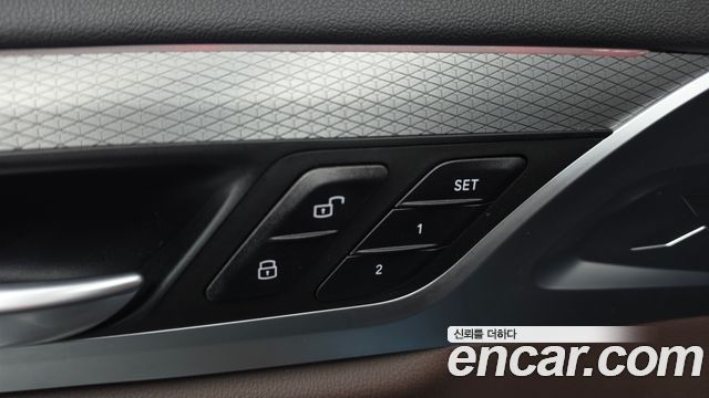 BMW X3 2021 — photo 32