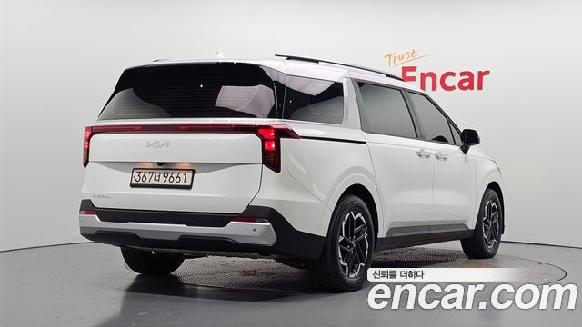 Kia Canival 2025 — photo 2