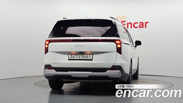 Kia Canival 2025 — photo 4