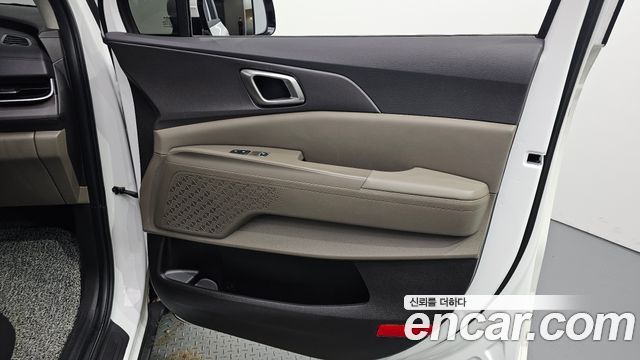Kia Canival 2025 — photo 15