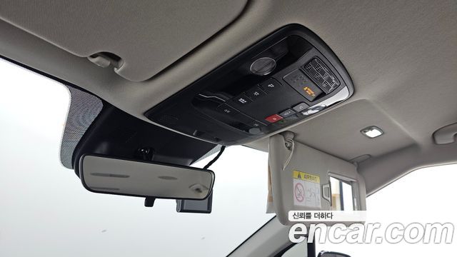Kia Canival 2025 — photo 27