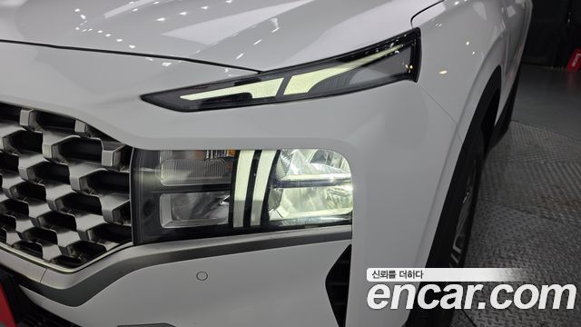 Hyundai Santafe 2022 — photo 8
