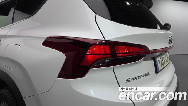 Hyundai Santafe 2022 — photo 9