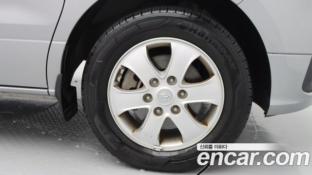 Hyundai Starex 2019 — photo 7