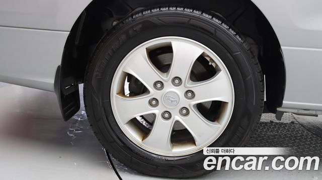 Hyundai Starex 2019 — photo 8