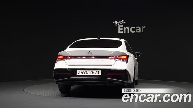 Hyundai AVANTE 2024 — photo 4