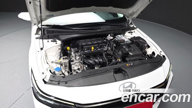 Hyundai AVANTE 2024 — photo 6