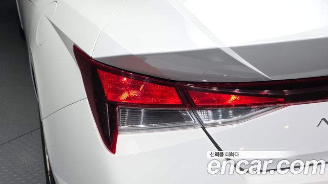 Hyundai AVANTE 2024 — photo 9