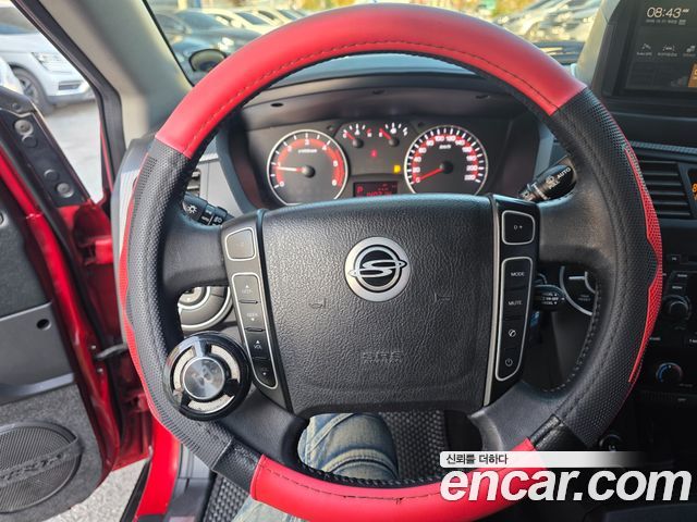 KG Mobility KORANDO 2015 — photo 11