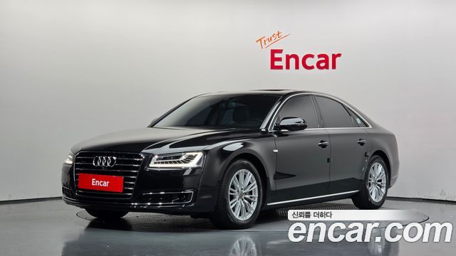 Audi A8 2015 — photo 1