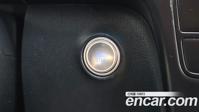 Hyundai Staria 2023 — photo 14