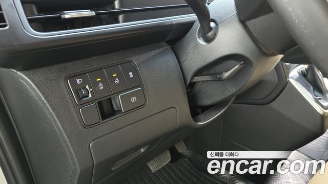Hyundai Staria 2023 — photo 16