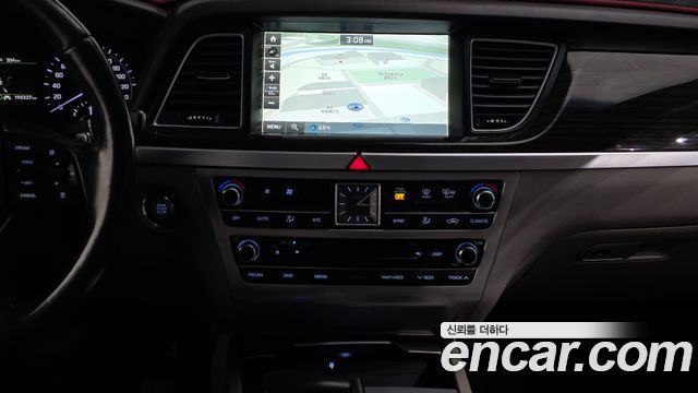 Genesis G80 2017 — photo 19