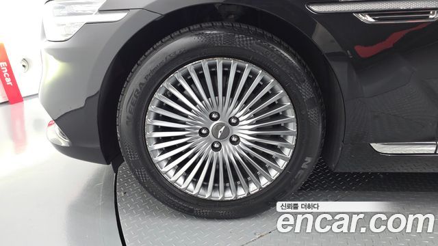 Genesis G90 2019 — photo 5