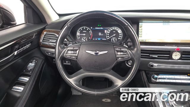 Genesis G90 2019 — photo 19