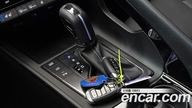Hyundai AVANTE 2023 — photo 12