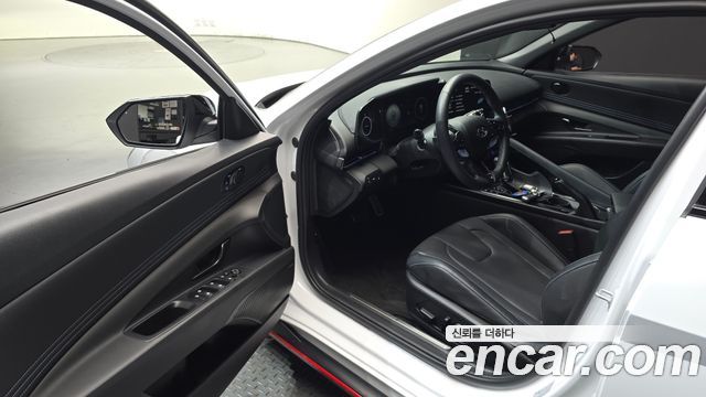 Hyundai AVANTE 2023 — photo 13
