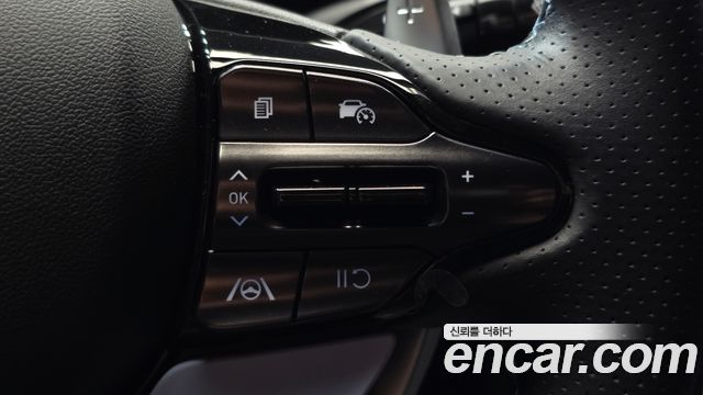 Hyundai AVANTE 2023 — photo 23