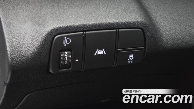 Hyundai AVANTE 2023 — photo 27