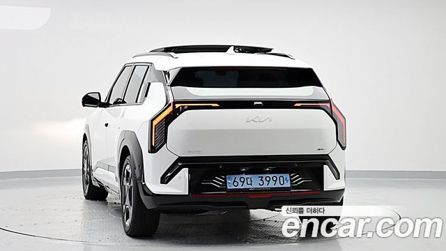 Kia EV3 2025 — photo 4