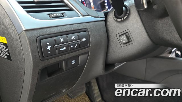 Hyundai Genesis 2016 — photo 24