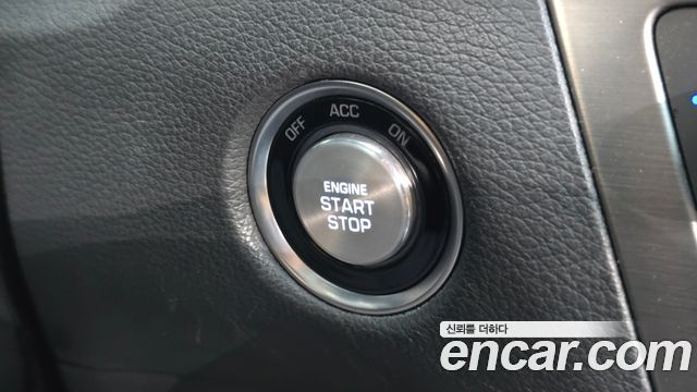 Hyundai Genesis 2016 — photo 25