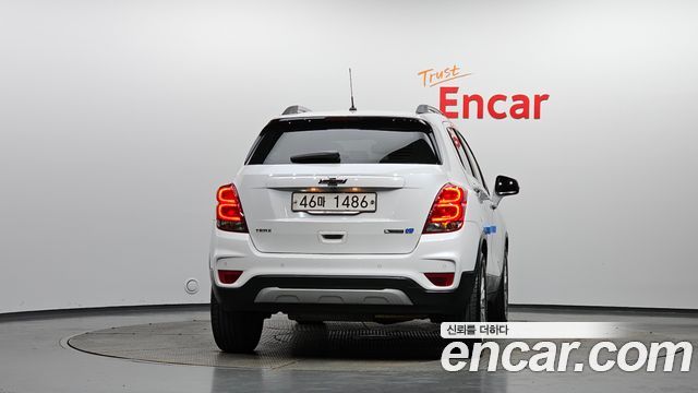 Chevrolet Korea Trax 2018 — photo 4