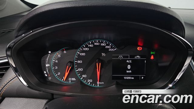 Chevrolet Korea Trax 2018 — photo 11