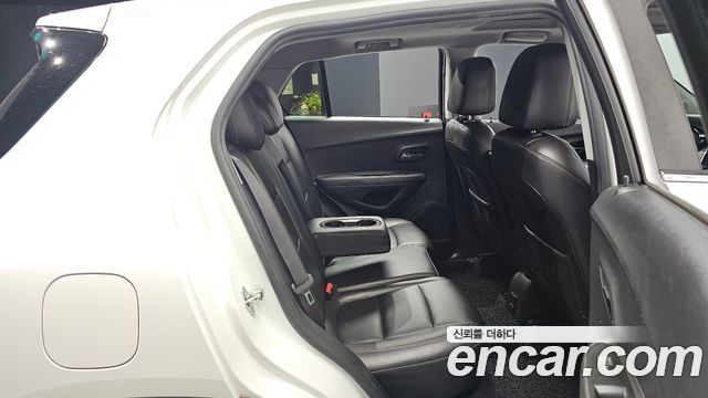 Chevrolet Korea Trax 2018 — photo 17