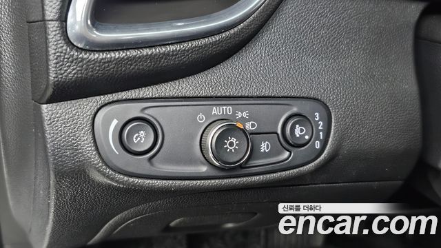 Chevrolet Korea Trax 2018 — photo 24
