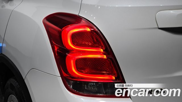 Chevrolet Korea Trax 2018 — photo 9